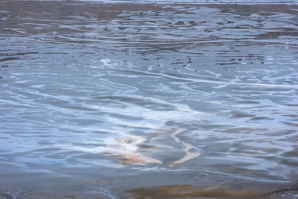 Benim bir bakır su kirliliği ile göl kirlenmiş — Stok fotoğraf