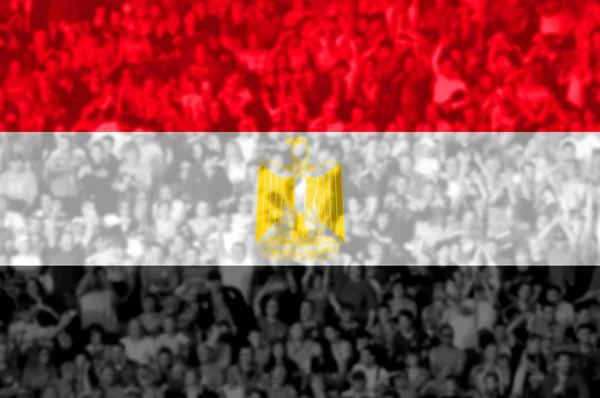 Aficionados al fútbol con bandera de Egipto —  Fotos de Stock