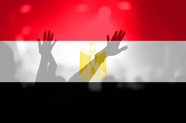 Fani piłki nożnej z mieszania flaga Egiptu — Zdjęcie stockowe