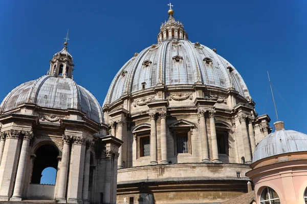 Szent Péter Bazilika kupolája, Vatikán — Stock Fotó