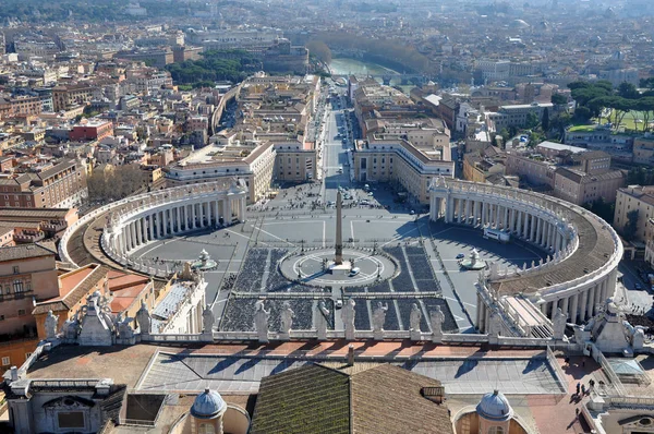 Veduta aerea della piazza San Pietro nella città del Vaticano — Foto Stock