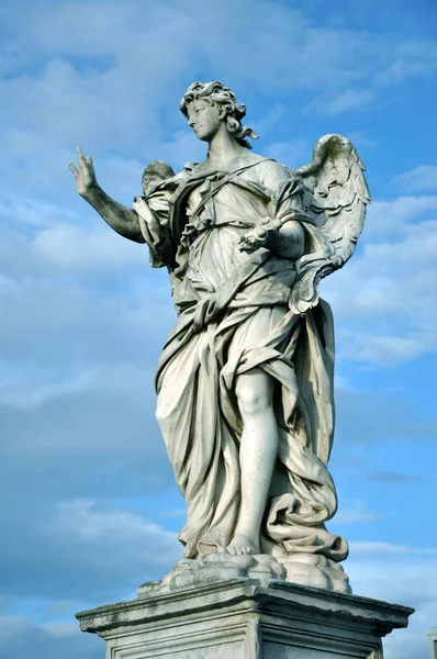 Marble statue of angel, Italy — Stock Photo, Image