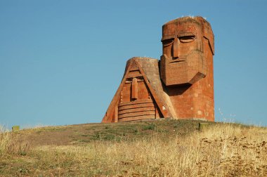 Stepanakert, Dağlık Karabağ heykeli