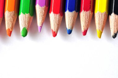 Renkli kalemler