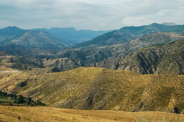 Vyprahlá krajina. Severní Kurdistánu, Turecko — Stock fotografie