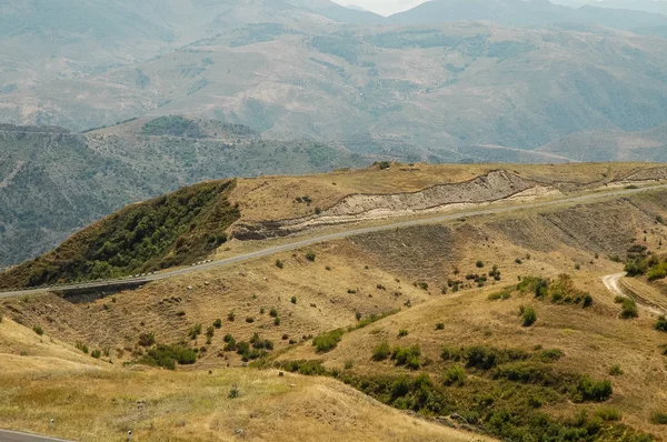 Arid landscape. Northern Kurdistan, Turkey — Stock Photo, Image