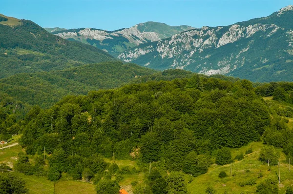 Prokletije bergen, Albanië — Stockfoto