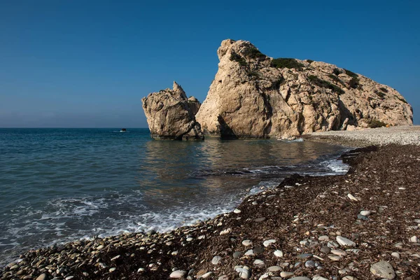 Plaża skały Afrodyty. Petra tou Romiou, Cypr — Zdjęcie stockowe