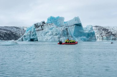 Jokulsarlon lagünü tekne gezisi, İzlanda