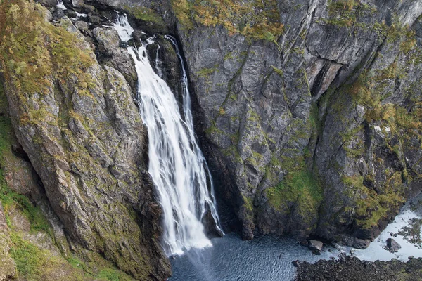 Cachoeira Voringsfossen na Noruega — Fotografia de Stock