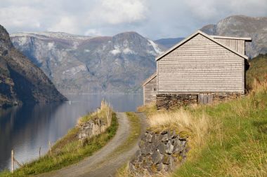 Otternes ve Aurlandsfjord