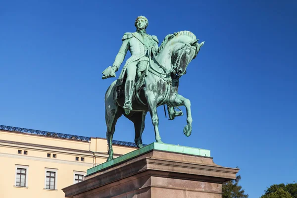 Kral Karl Johan Oslo heykeli — Stok fotoğraf