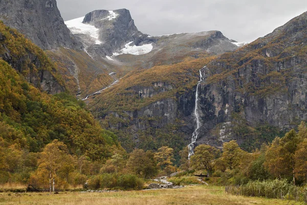 Wodospad Volefossen — Zdjęcie stockowe