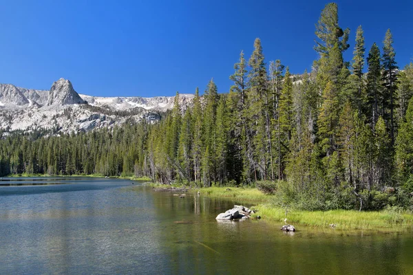 Lago Mamie Mammoth Lakes Condado Mono Califórnia Eua — Fotografia de Stock