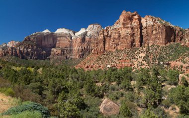 Çizgili Duvar ve Spry Dağı, Zion Ulusal Parkı, Utah, ABD