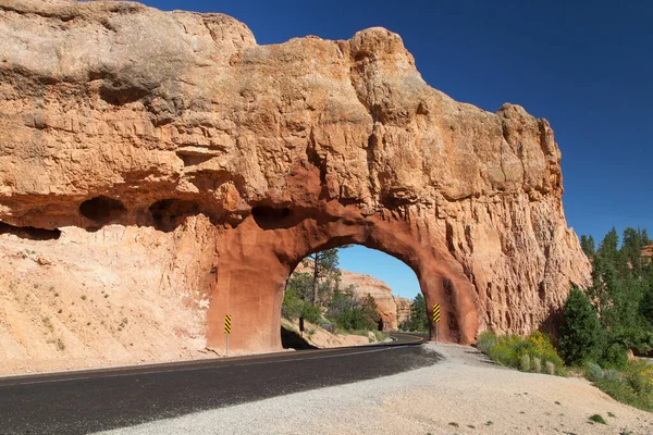 Red Canyon Tunnel Dixie National Forest Utah Amerikai Egyesült Államok — Stock Fotó