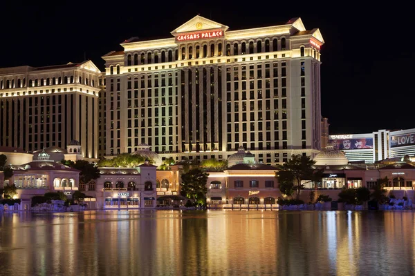 Las Vegas Nevada Augustus 2019 Caesars Palace Hotel Casino Nachts — Stockfoto