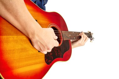 Akustik gitar müzik adam