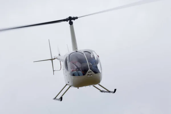 Helikopter robinson r44 — Stockfoto