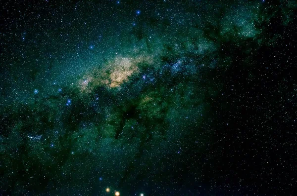 Αστέρια και γαλαξίας διάστημα ουρανό νύχτας σύμπαν φόντο — Φωτογραφία Αρχείου