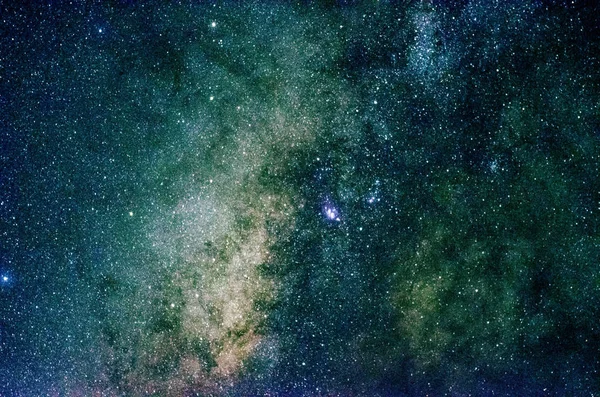 Stjärnor och galaxen rymden himmel natt universum bakgrund — Stockfoto