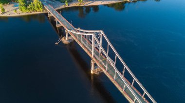 Yaya Park Köprüsü ve Dnieper Nehri yukarıdan, şehir Kiev, Ukrayna Hava Üstten Görünüm