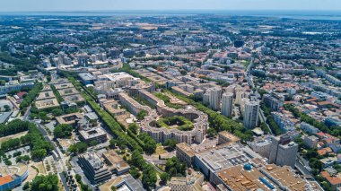 Montpellier şehir manzarası yukarıdan, Güney Fransa Hava Üstten Görünüm