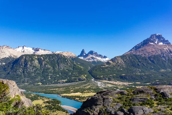 Krajobraz Doliny Rzeki Murta Pięknym Widokiem Góry Patagonia Chile Ameryka — Zdjęcie stockowe