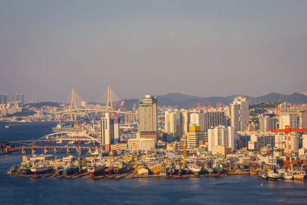 现代韩国釜山. — 图库照片