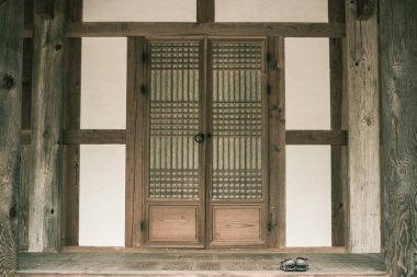 Yalnızlık, yalnızlık, meditasyon..