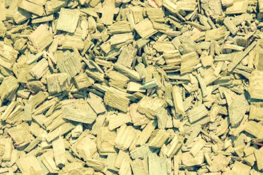 Yel değirmeninin kola üzerinden talaş.