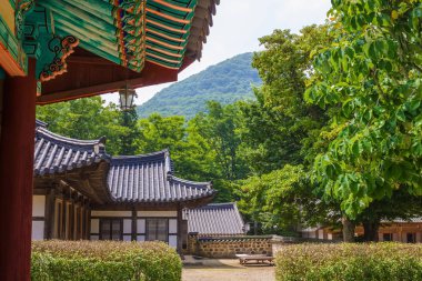 geleneksel Kore mimarisi.