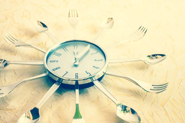 Καντράν Έχει Ώρες Ώρα Για Φαγητό Αντί Για Βέλη Υπάρχει — Φωτογραφία Αρχείου