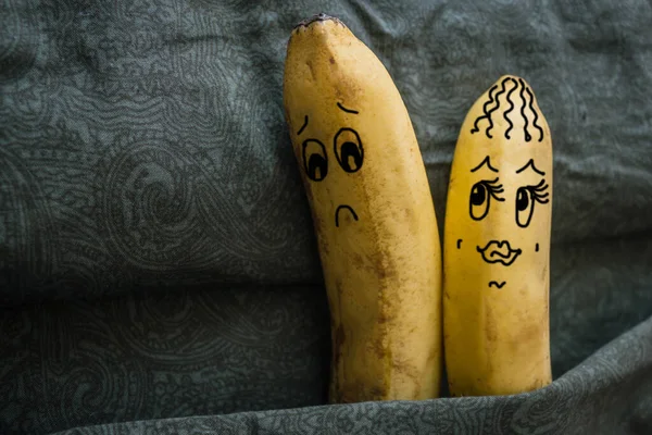 Deux Bananes Amants Lit Une Femme Veut Sexe Homme Détourne — Photo