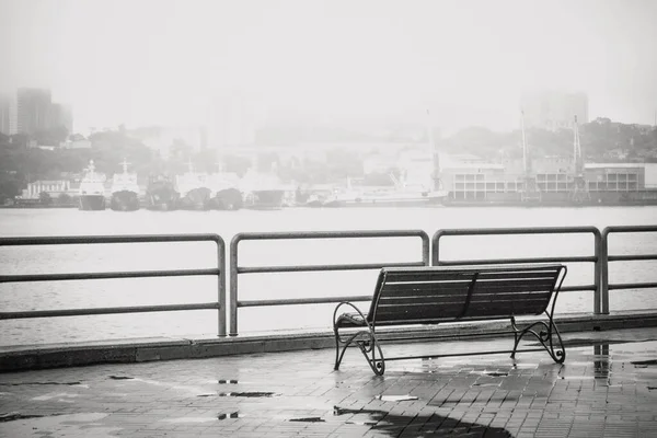 Cloudy Weather Sad Mood Wooden Bench Gets Wet Rain Away — Stock Photo, Image
