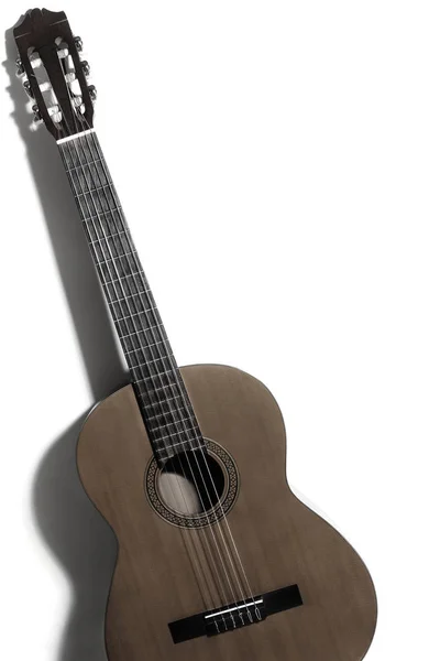 Guitarra acústica guitarra clássica isolada em branco — Fotografia de Stock