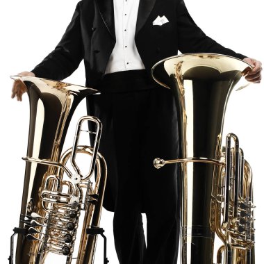 Tuba pirinç müzik enstrümanı. Orkestra bas