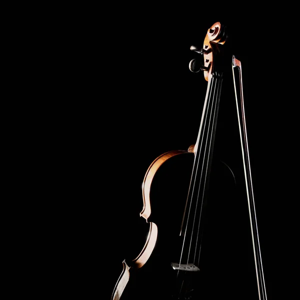 Violino isolado em preto — Fotografia de Stock