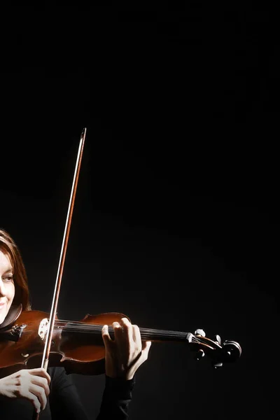 Jogador de violino. Violinista tocando violino — Fotografia de Stock