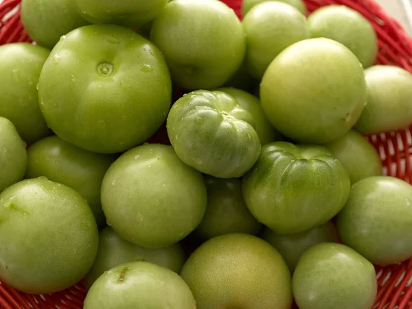 Tomates de coquetel verdes frescos — Fotografia de Stock