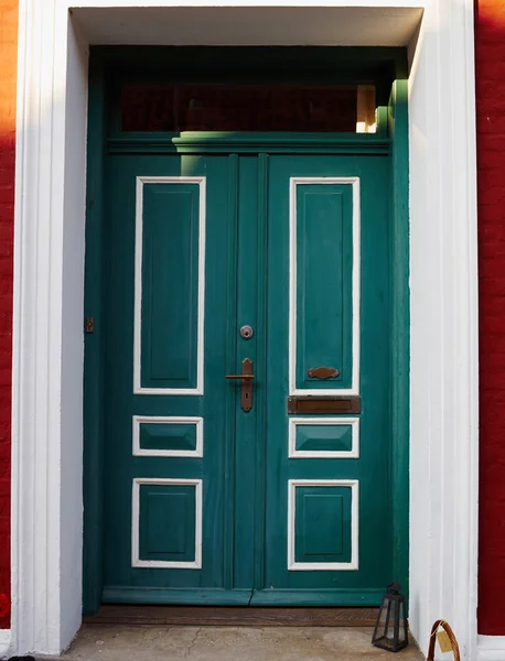 Geleneksel renkli ön kapı Danimarka — Stok fotoğraf