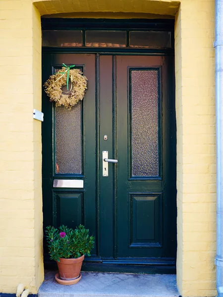 Traditional colorful front door Denmark — Stock Photo, Image