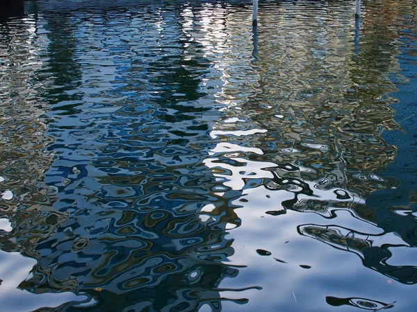 Arka plan mavi su ripples — Stok fotoğraf