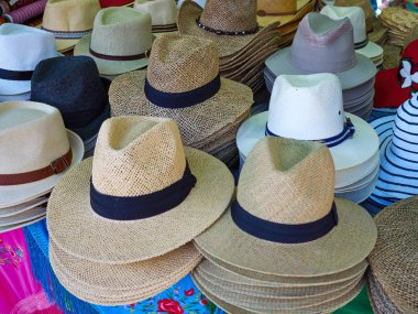 Retro moda erkek şapkaları