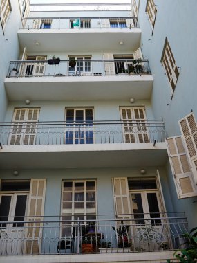 Klasik bauhaus tarzında eski ev