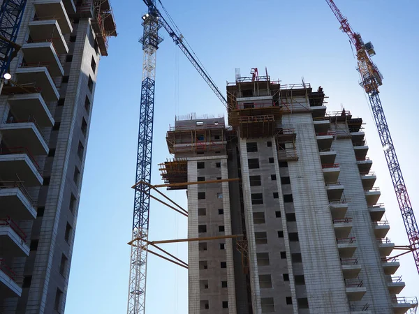 Estaleiro Construção Moderna Com Plataforma Andaime Guindaste Sytem Com Fundo — Fotografia de Stock