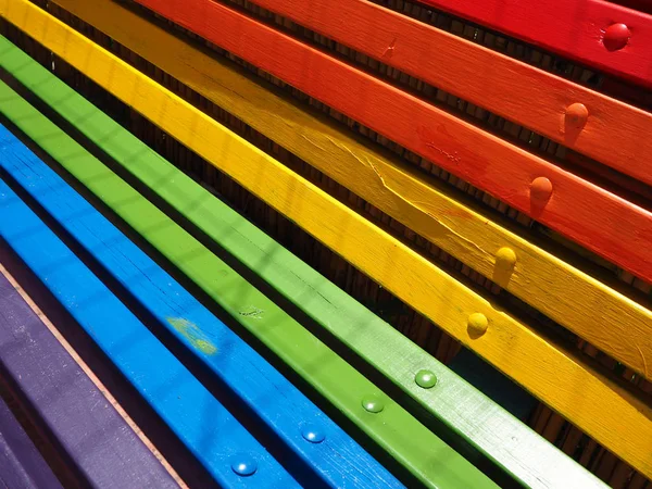 Banc Bois Coloré Créatif Parc Rue Peint Dans Des Couleurs — Photo