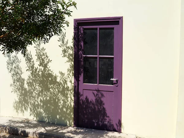 Clássico Mediterrâneo Estilo Arquitetura Cipriota Colorido Pintado Porta Madeira Paphos — Fotografia de Stock