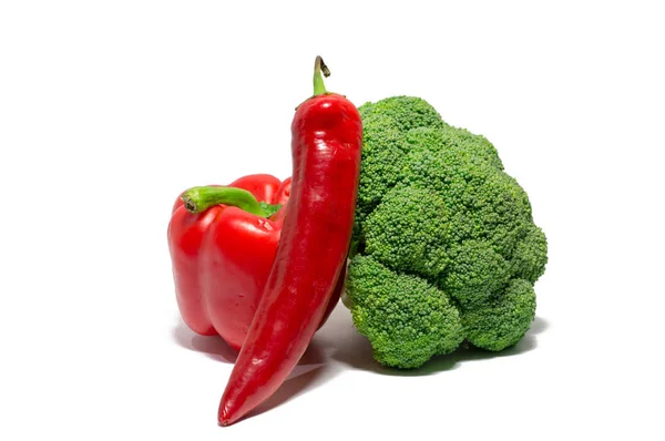 Vegetables isolated on white. bell pepper, chili, broccoli. food, object. — Stock Photo, Image