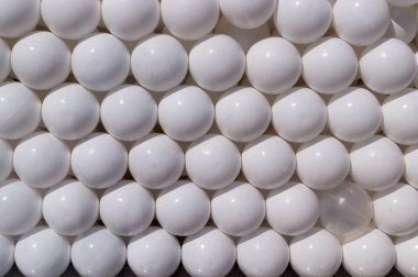 Beyaz plastik toplar. arka plan, doku.